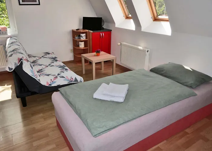Oscar\'S Prague Apartment Near The Metro